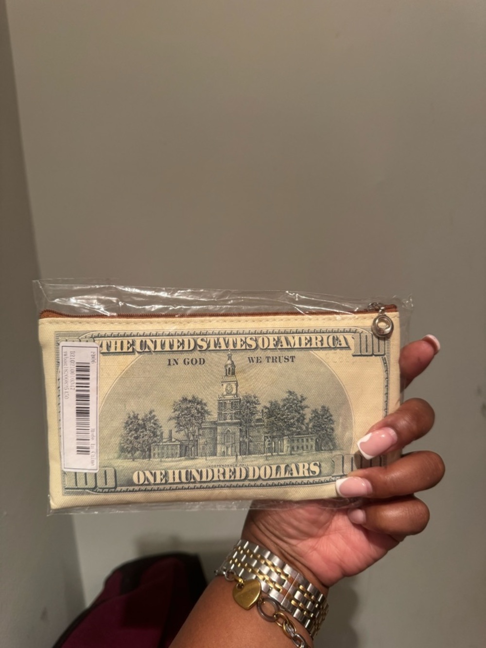 SHEIN Beige Money Print Wristlet Clutch